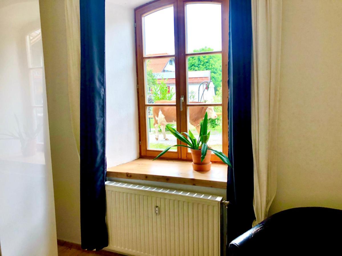 Im Herzen Von Ohlstadt Und Am Fusse Des Heimgartens Exterior photo